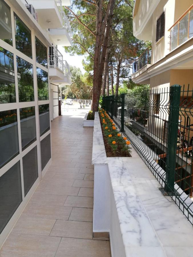 Cicek Apart Otel Didim Bagian luar foto