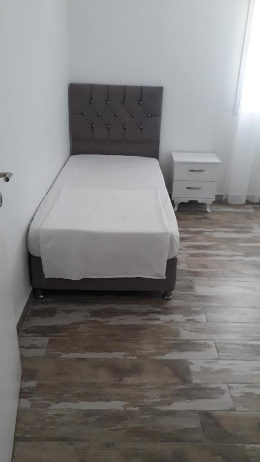 Cicek Apart Otel Didim Bagian luar foto