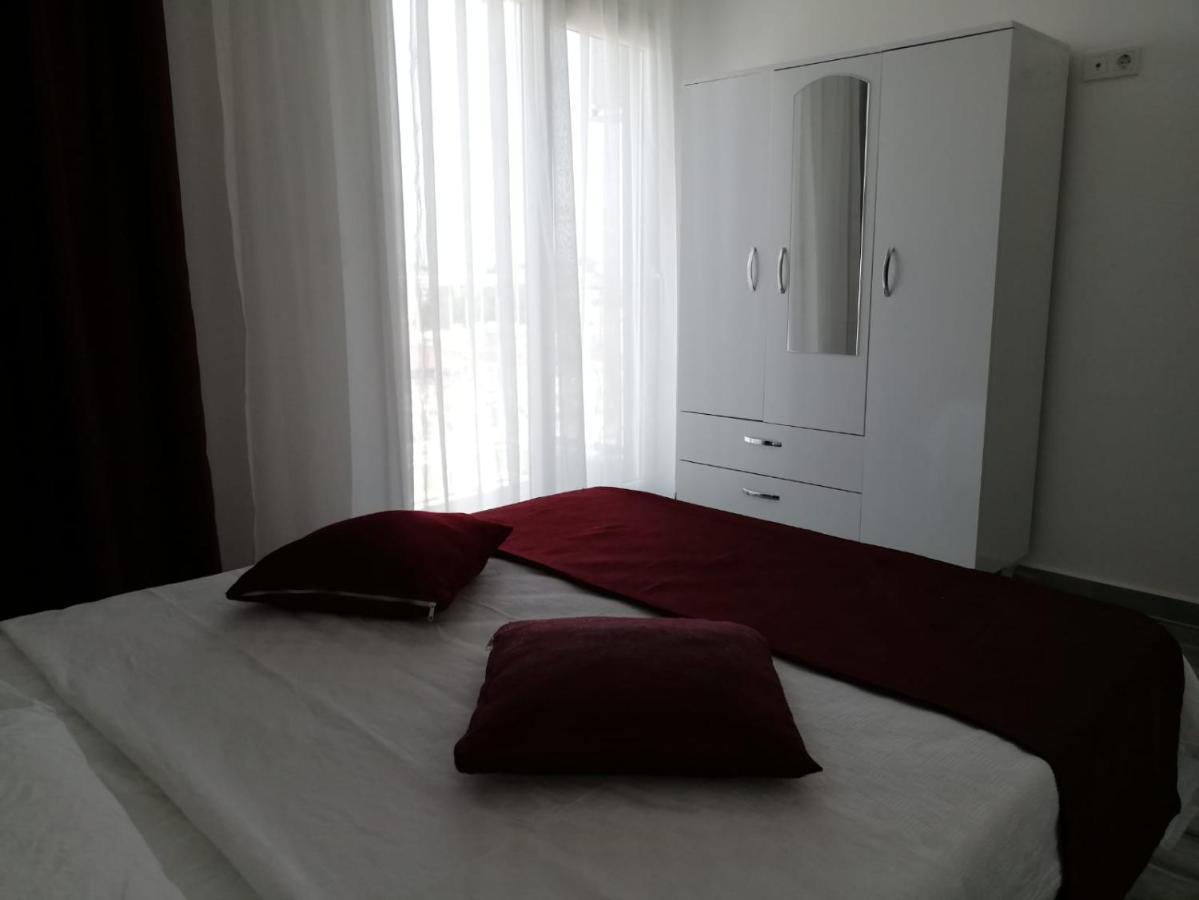 Cicek Apart Otel Didim Bagian luar foto